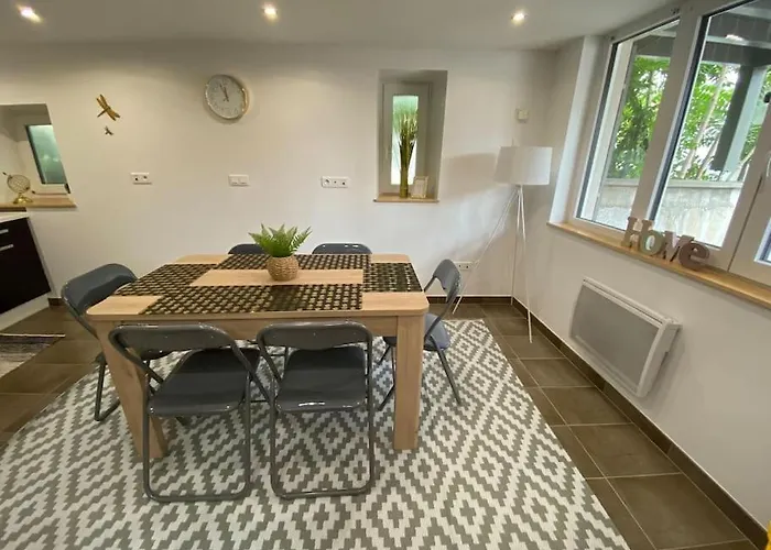 Duplex Confort, 2 Min De Colmar, Parking Gratuit * Horbourg